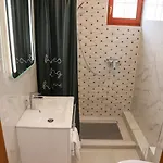 Familia Apartmanhaz
