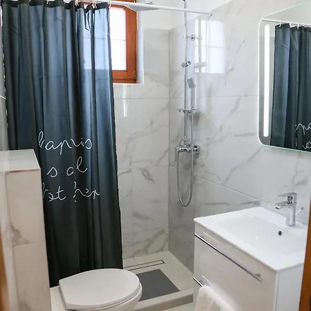 Familia Apartmanhaz Sárvár